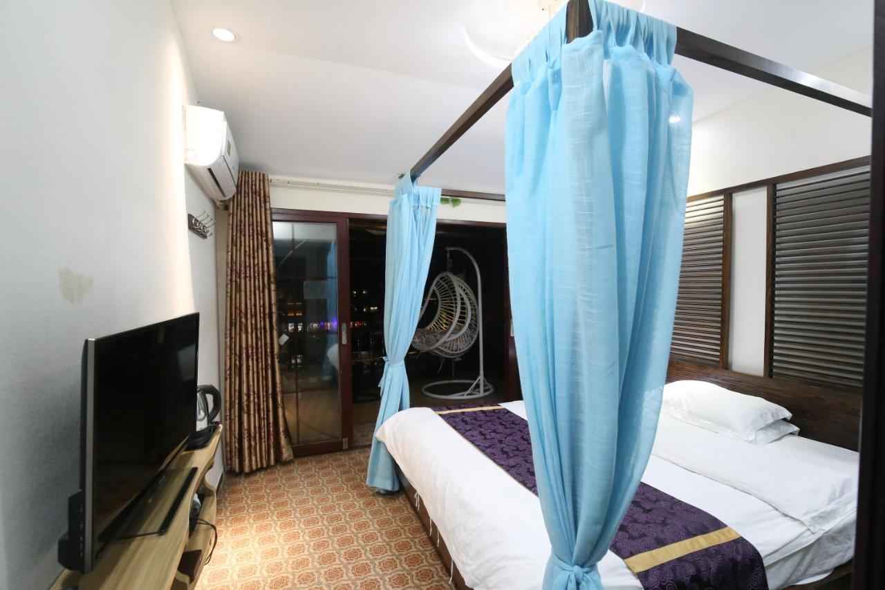 Lqj Riverside Guest House Fenghuang Eksteriør bilde