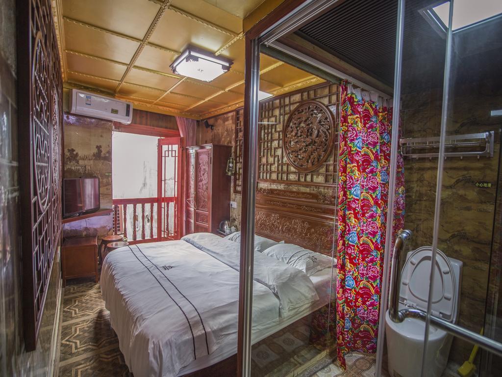 Lqj Riverside Guest House Fenghuang Eksteriør bilde